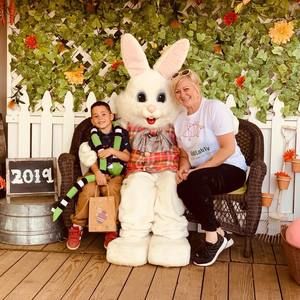 Meet your Posher, Jaymee